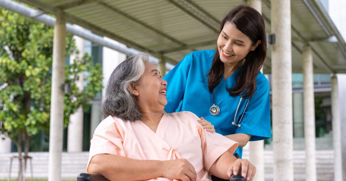 Minister Says Ads Targeting M'sian Healthcare Workers Came From Private Agencies, Not S'pore