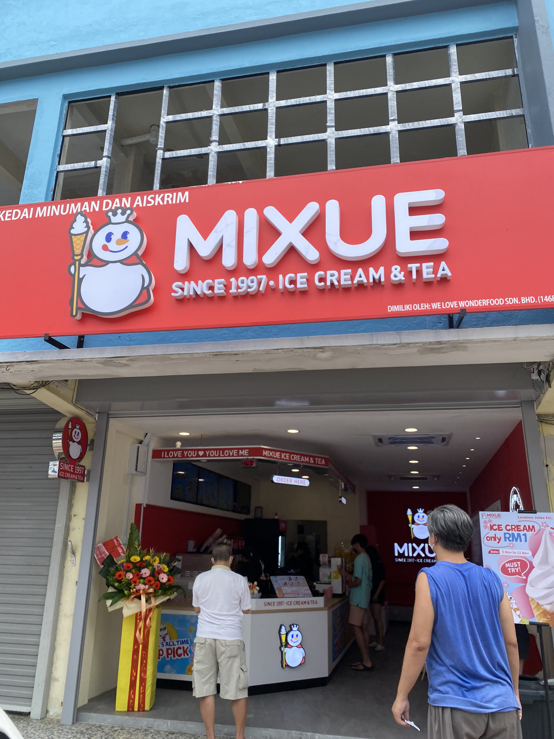 Mixue store in malaysia