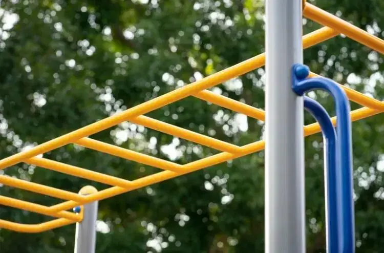 Monkey bar