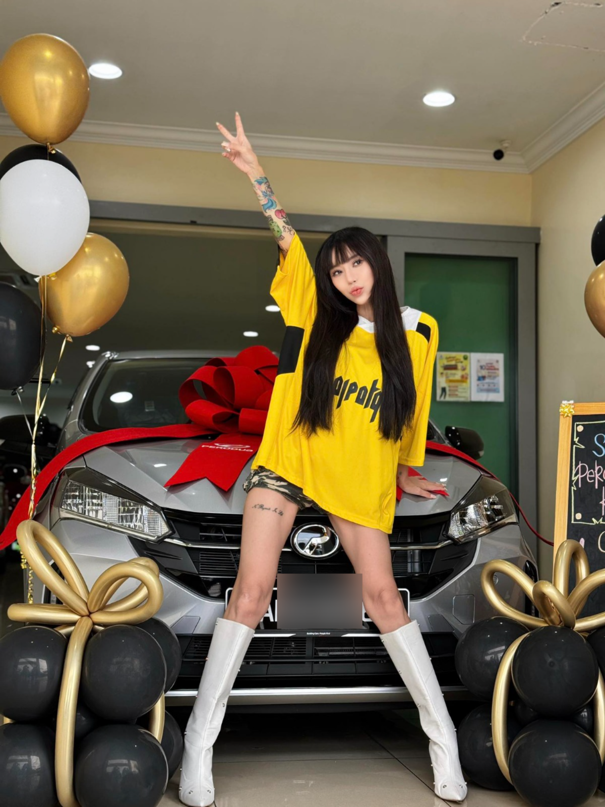 msian influencer with her myvi