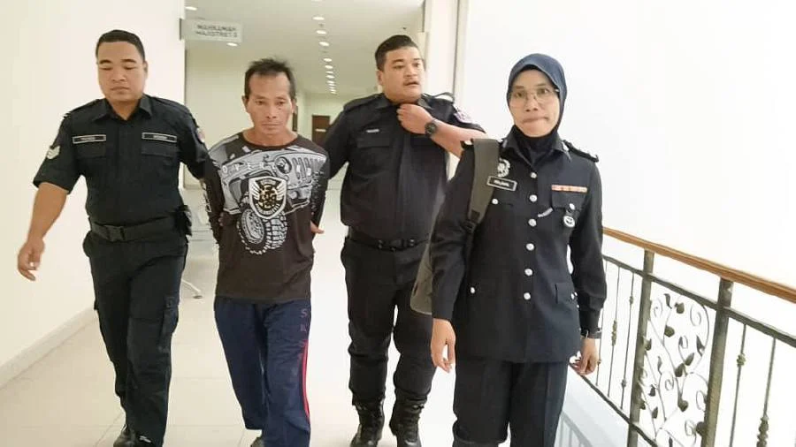 M'sian man charged with stealing phone