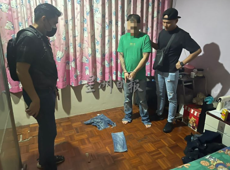 M'sian man arrested for throwing molotov cocktail at sibu bank