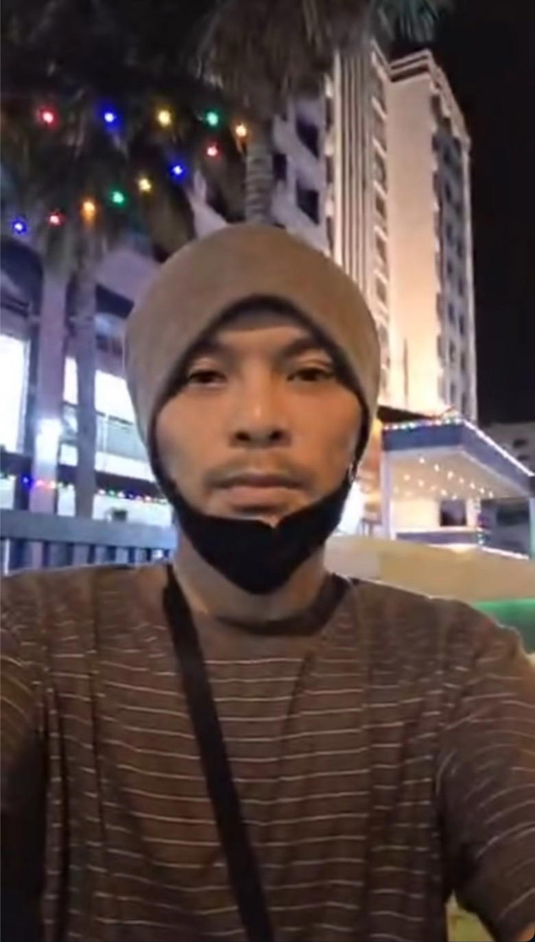 Namewee at police station in Johor