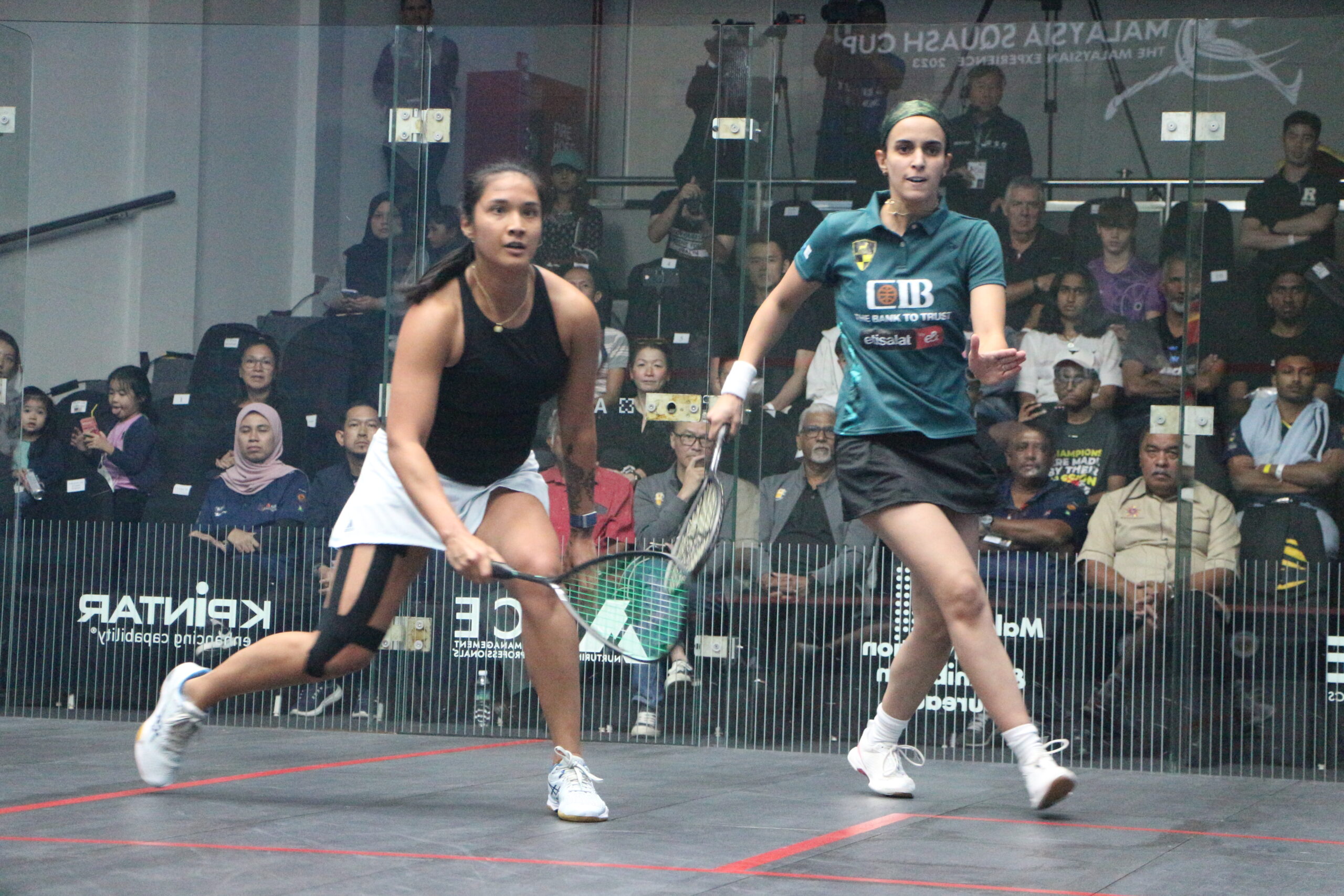 Nour el tayeb playing in the squash tournament