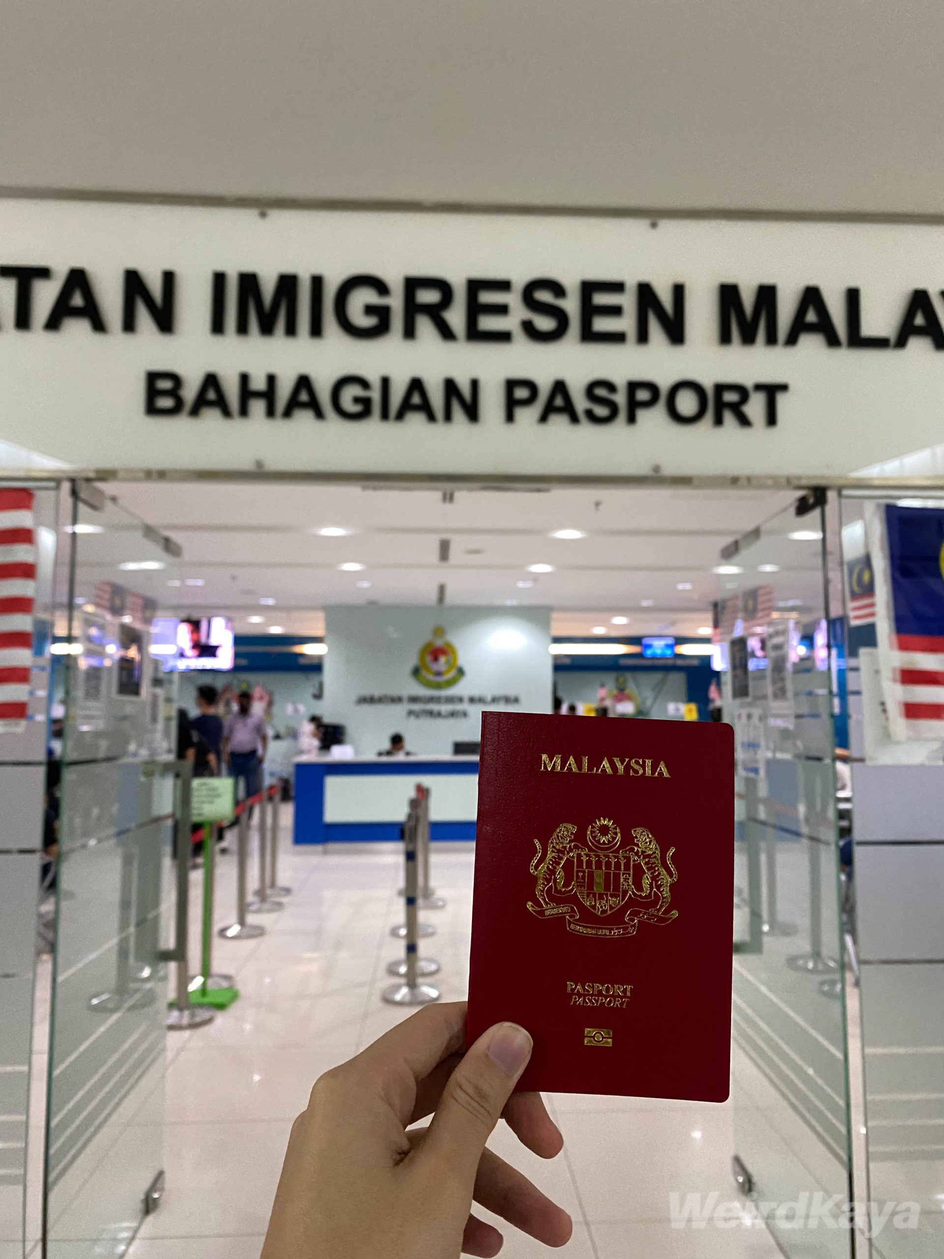 Immigration Dept Halts Issuing Passports With Validity Of Over 10 Years, Affected M’sians To Get Free Replacements