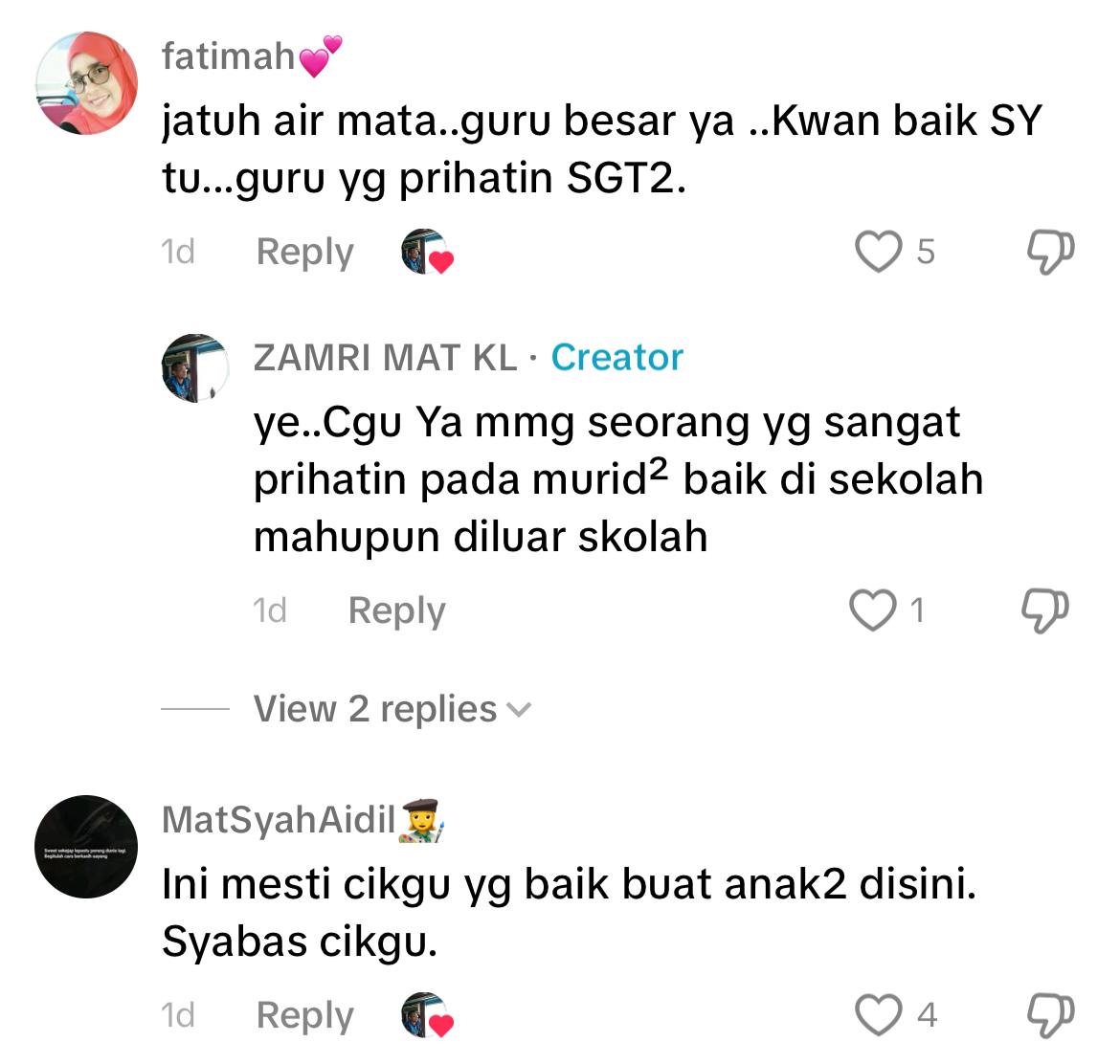 Gagal tahan sebak, guru besar menangis terima hadiah mempelam ketika majlis perpisahan. | weirdkaya