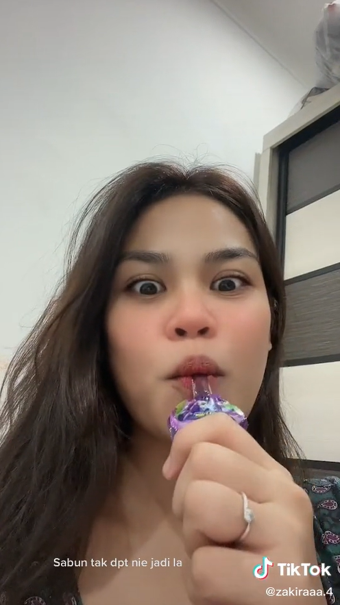 M'sian woman eats laundry detergent pod