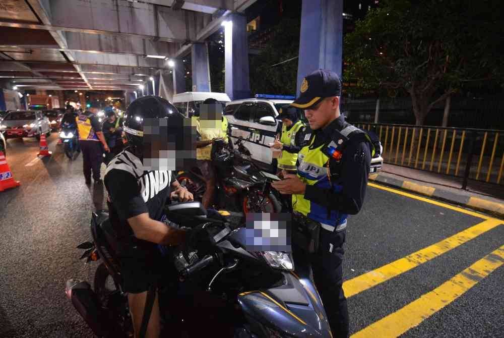 police questioning a man