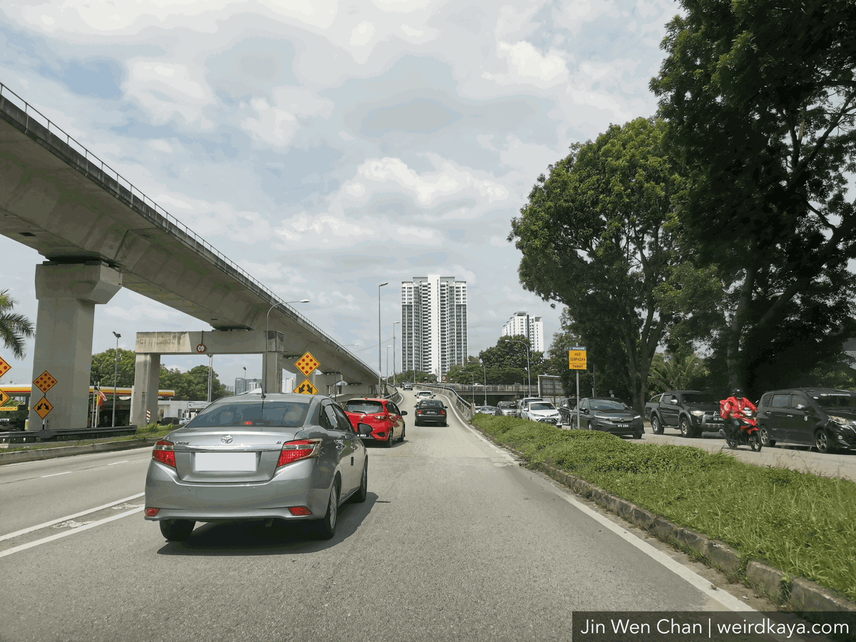 Road to Bandar Kinrara