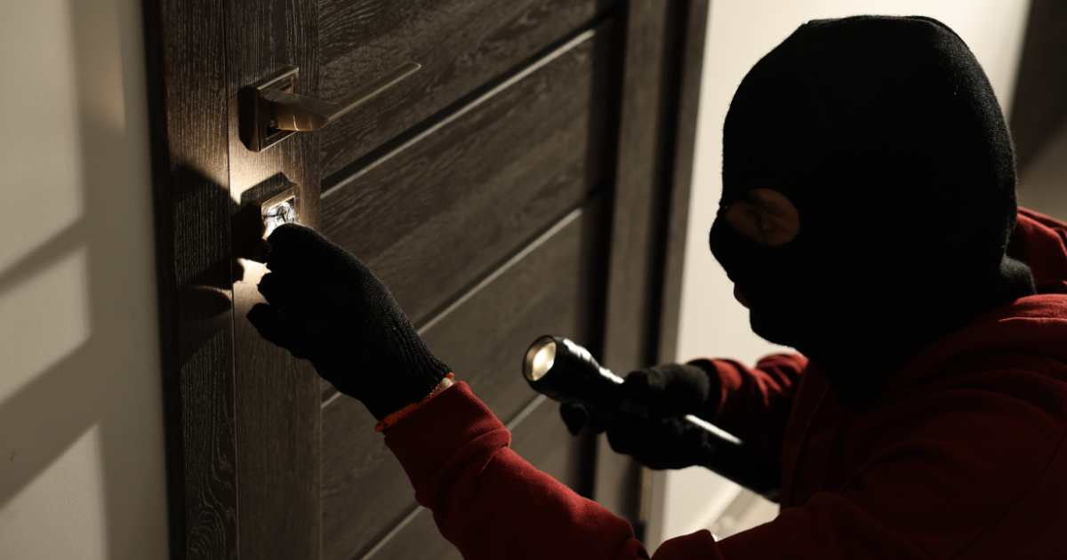 robber