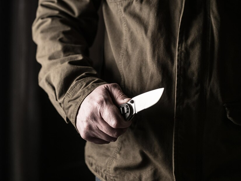 Man holding a knife