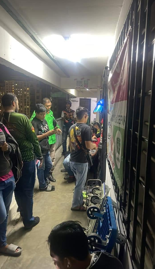 Viral m'sian 'ayam kipuk' stall forced to move out from 15th floor of apartment after dbkl shuts it down following reports