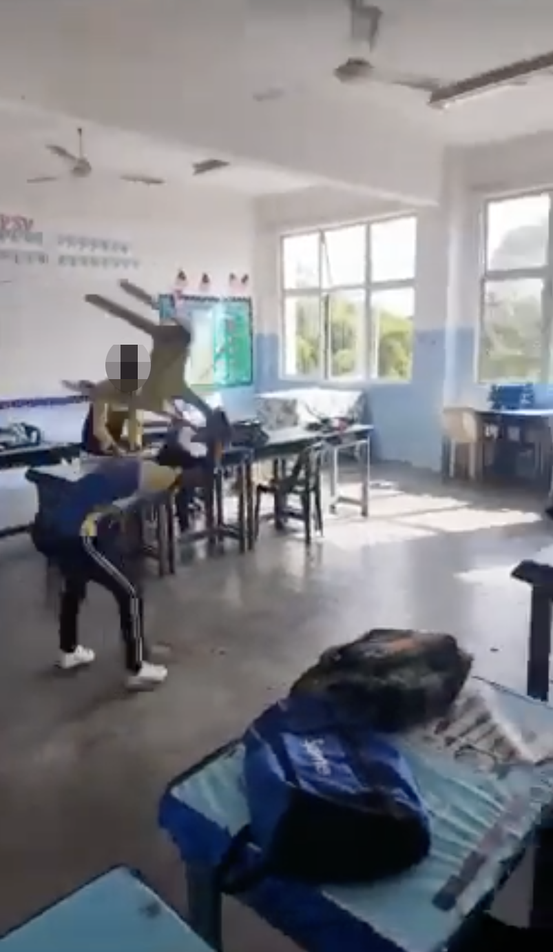 M'sian students destroy school facilities to celebrate the end of school term  | weirdkaya