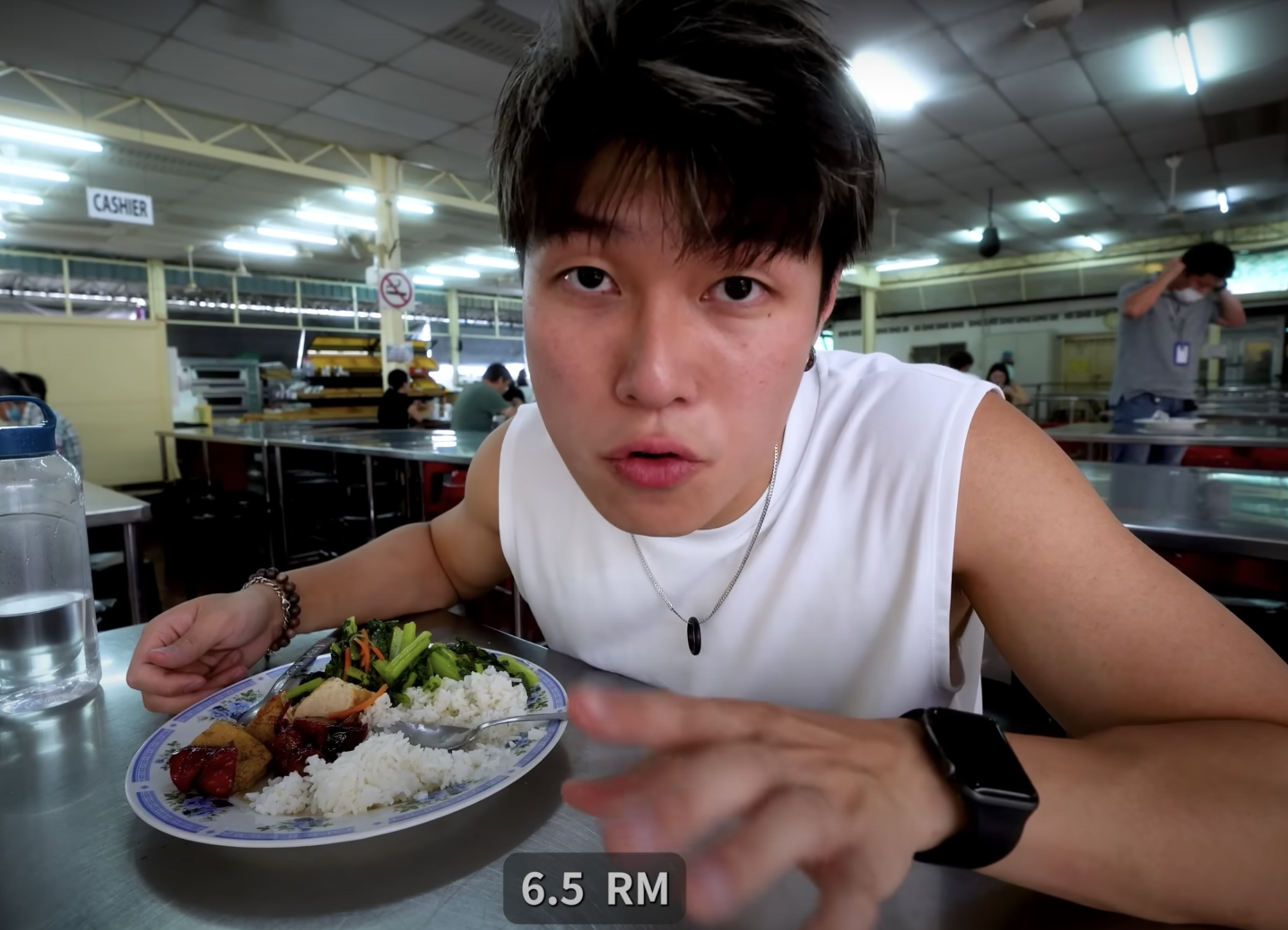Hk youtuber successfully completes challenge to spend only rm20 a day in kl | weirdkaya
