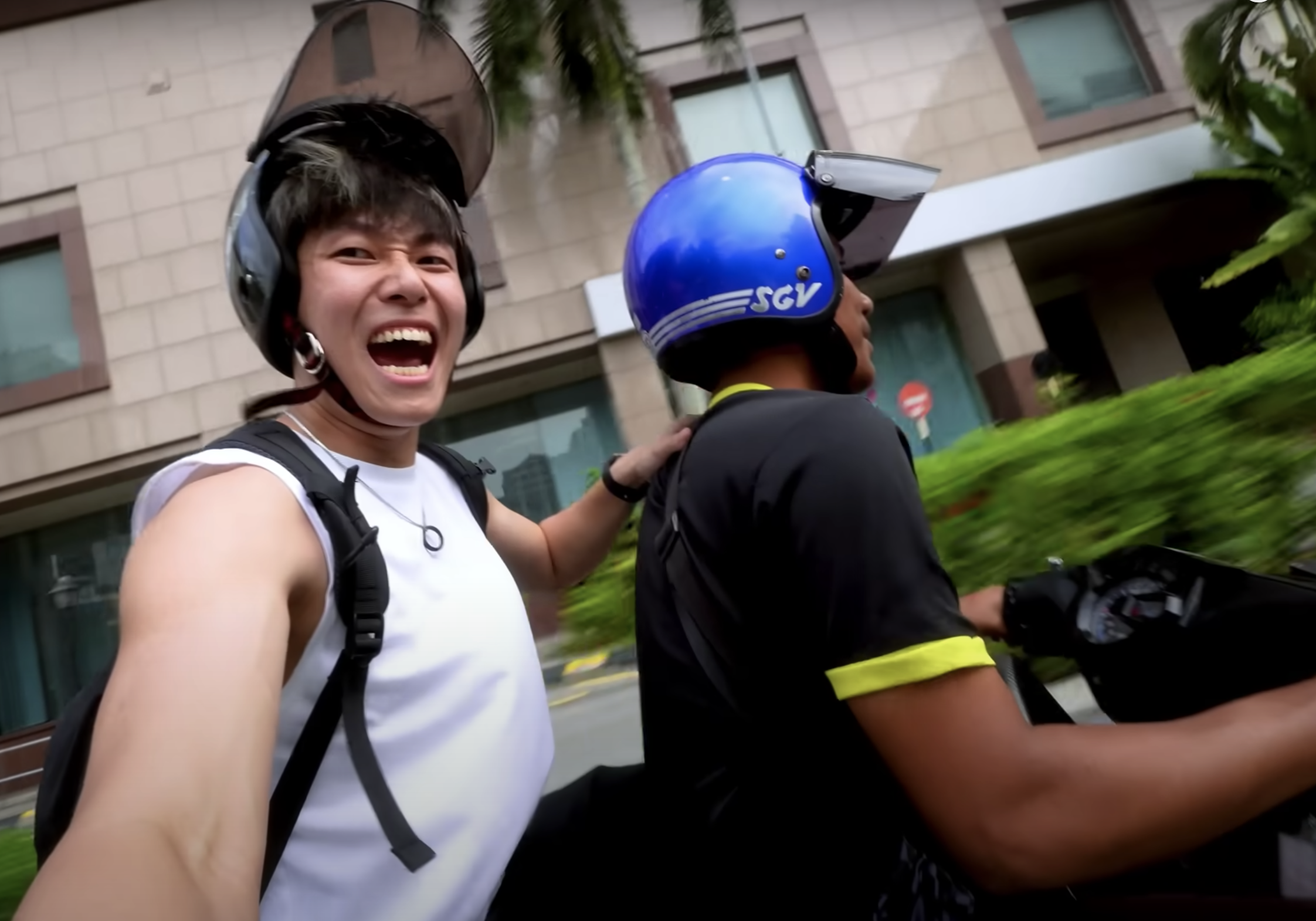 Hk youtuber successfully completes challenge to spend only rm20 a day in kl | weirdkaya