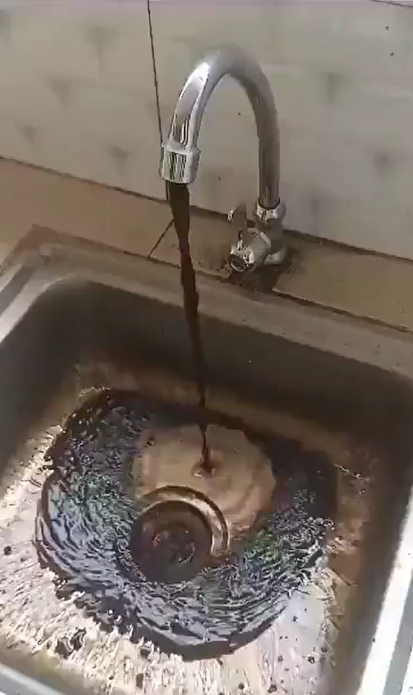 'free coffee? ' — m'sian shocked by dark coloured water flowing out from tap at kelantan school