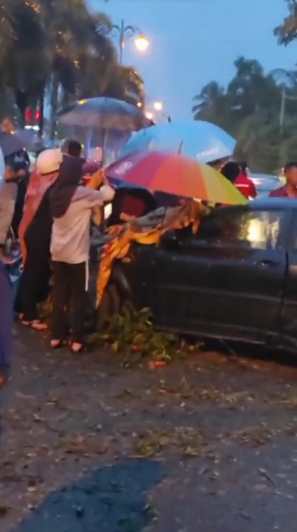 14yo m'sian girl drives car and collides with motorcycle, killing 1 & injuring another