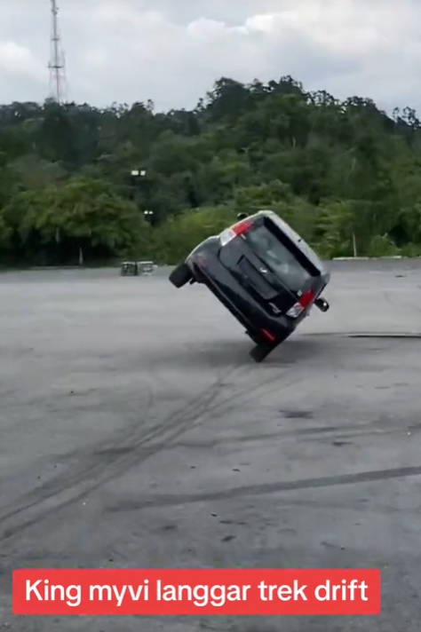 Myvi seen drifting on 2 wheels only in viral clip, netizens amazed & amused