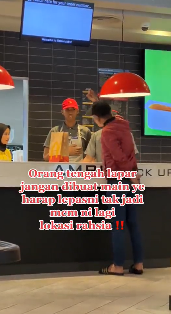 M’sian customer has a meltdown over waiting too long for mcd cheeseburger