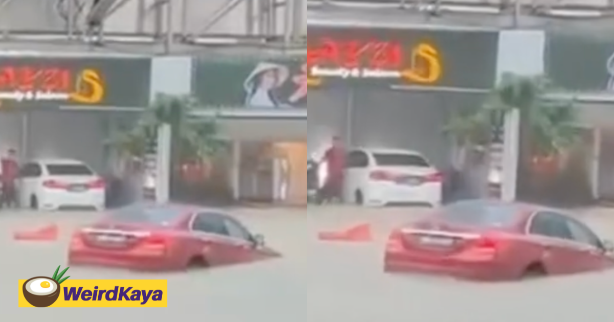 Sg-registered mercedes floats away in johor flood, netizens joke that it wanted a car wash  | weirdkaya
