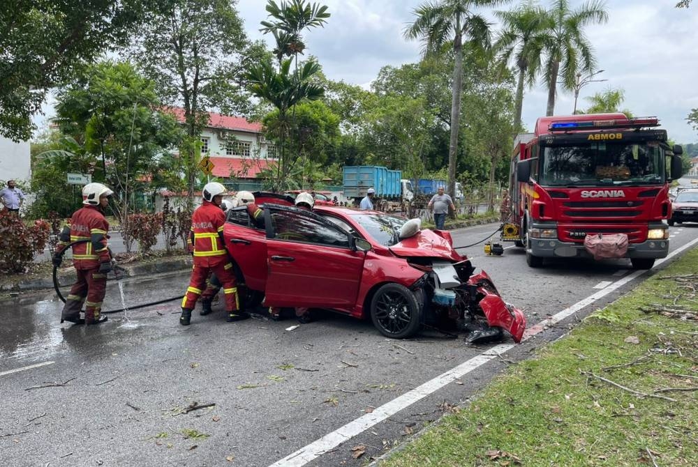 Shah alam accident family of 4