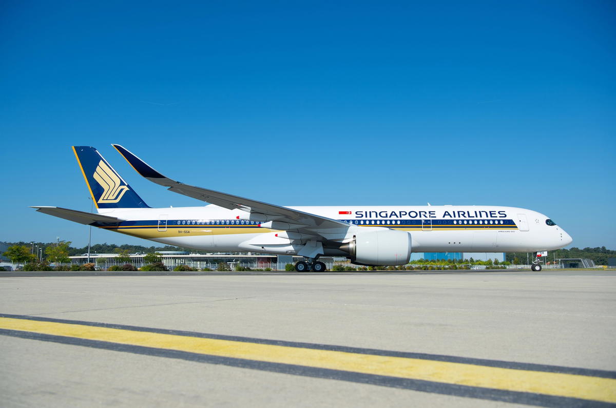 Singapore airline flight