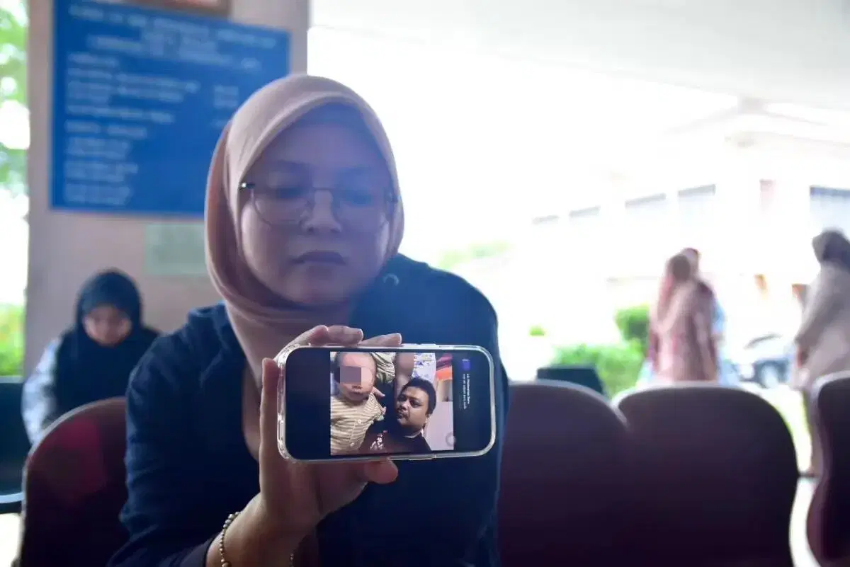 Sister of man who had heart attack in Melaka shows photo