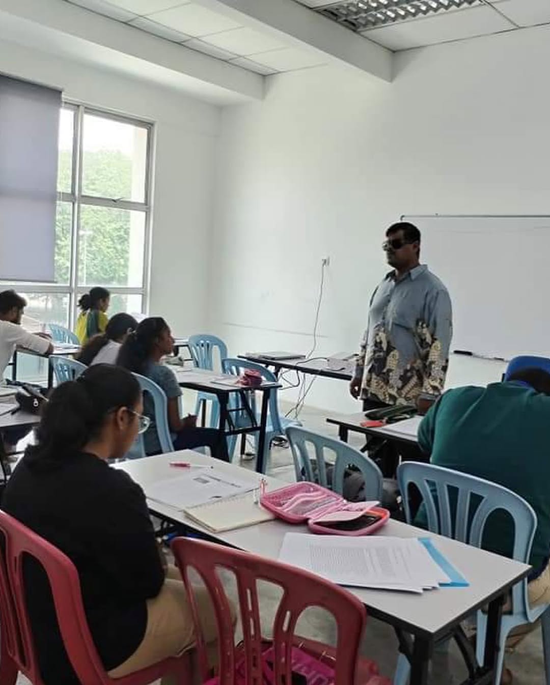 Cikgu Prakash -2