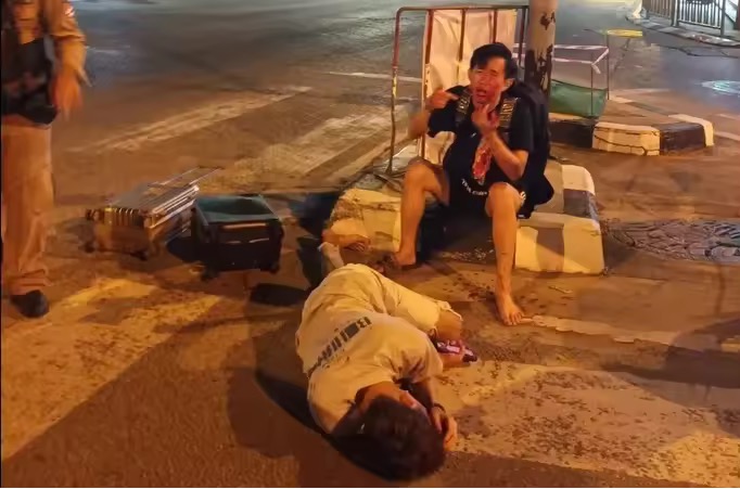 S'porean tourists hurt after fight with security guard in thailand