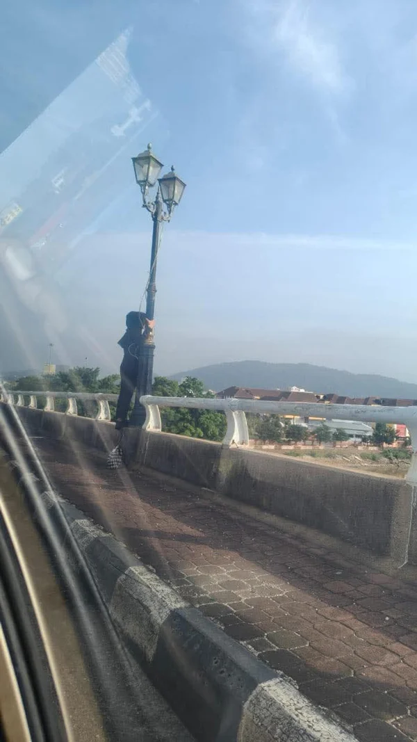 Suicide attempt at Kuantan (1)