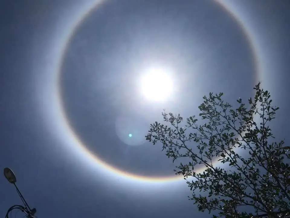 [video] breathtaking 'sun halo' phenomenon sighted at a few states | weirdkaya