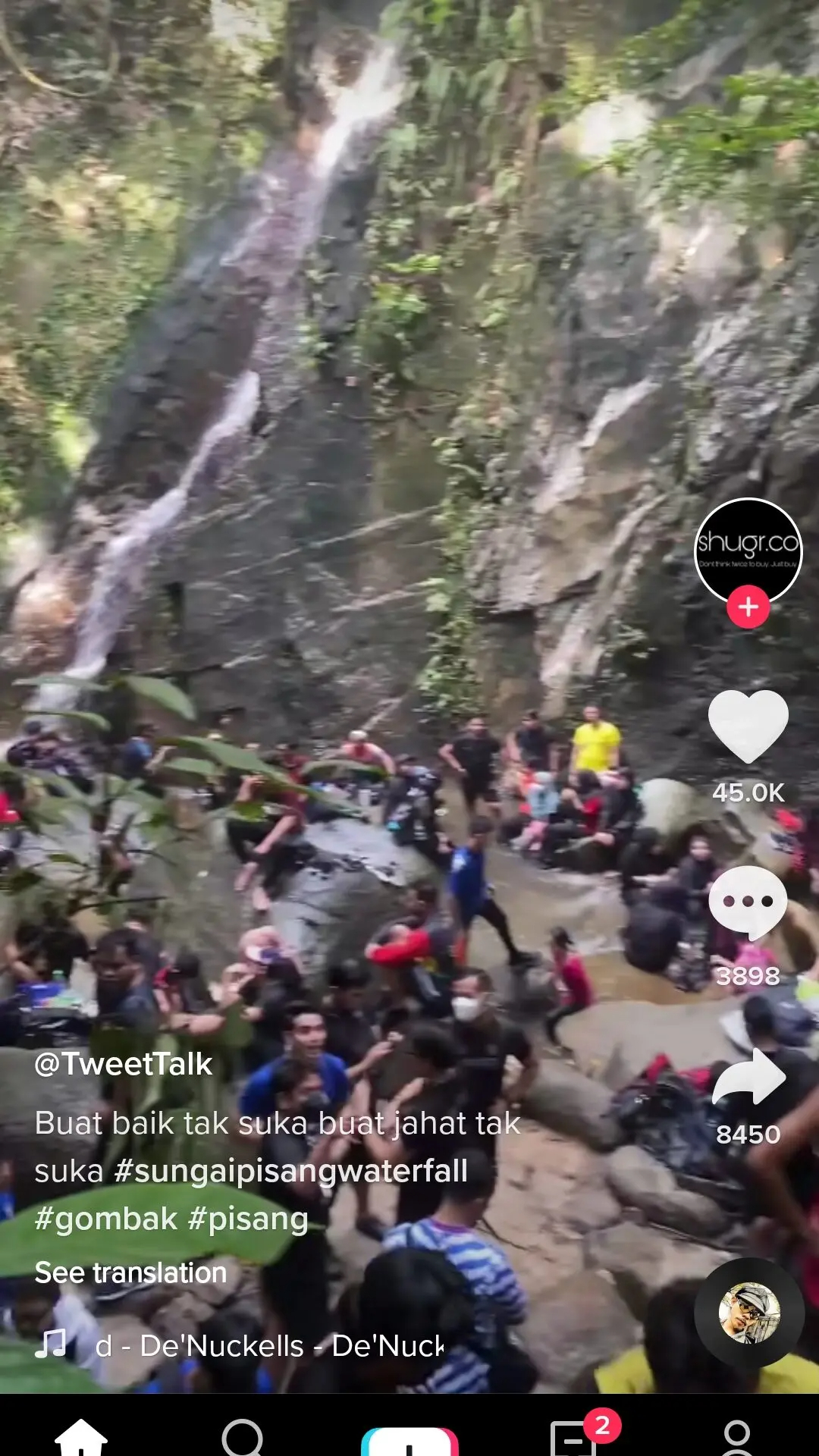 [video] shocking scenes of overcrowding at sungai pisang waterfall alarms m'sians | weirdkaya