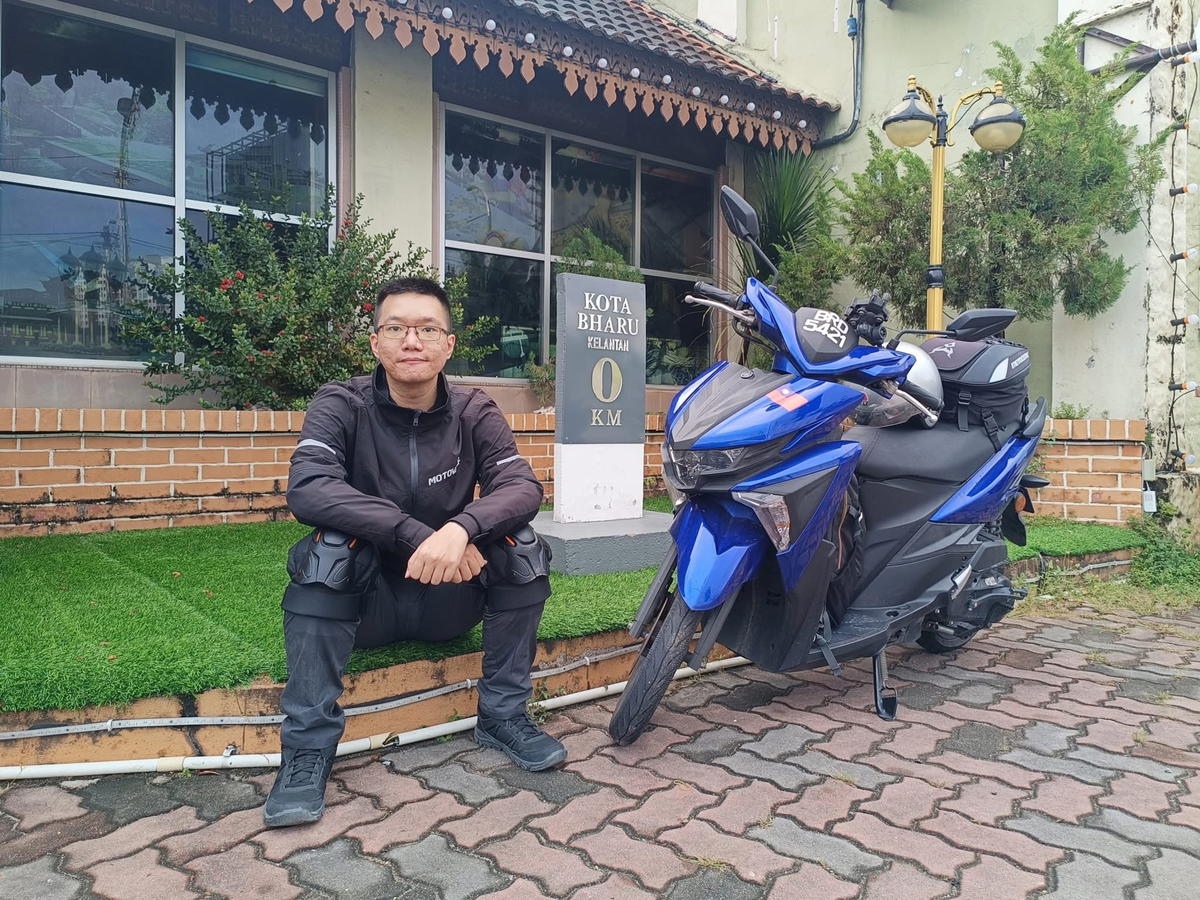 Taiwanese Teacher Rides 2,640KM Alone Through 6 States On Scooter, Says It Was Malaysians’ Kindness He’ll Remember Most