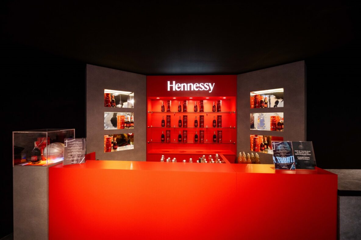 Hennessy bar