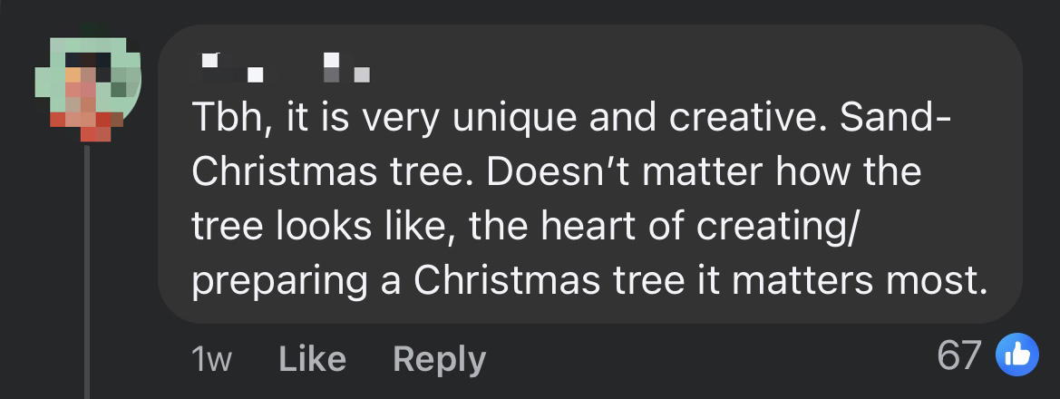 'Like A Pile Of S***' — Netizens Roast Turd-Like Christmas Tree Decor At Langkawi Airport comment 3