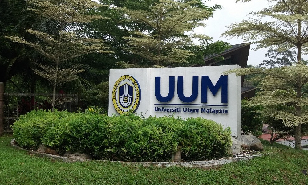 Uum logo