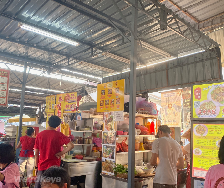 Hawker stalls at lebuh presgrave, penang