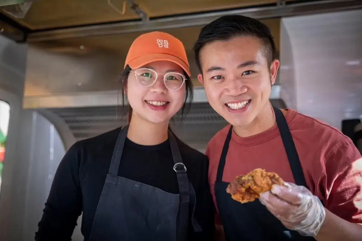 Wei Hong with his wife