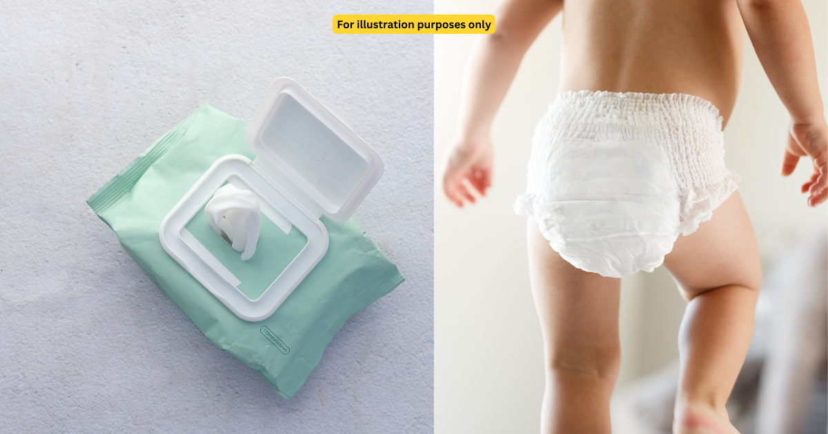 wet wipes and diaper