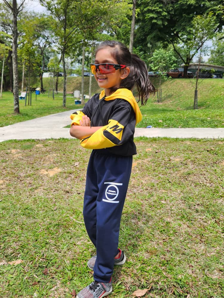 6yo jacquelin kaur posing for a photo