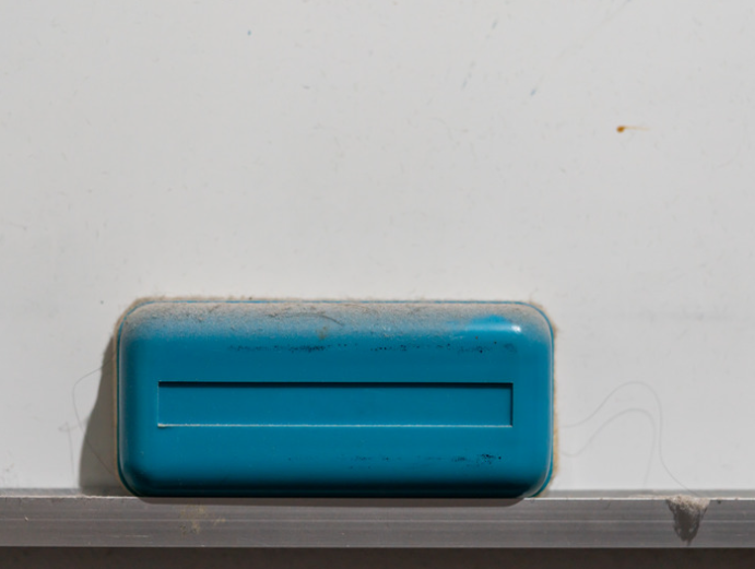 whiteboard duster