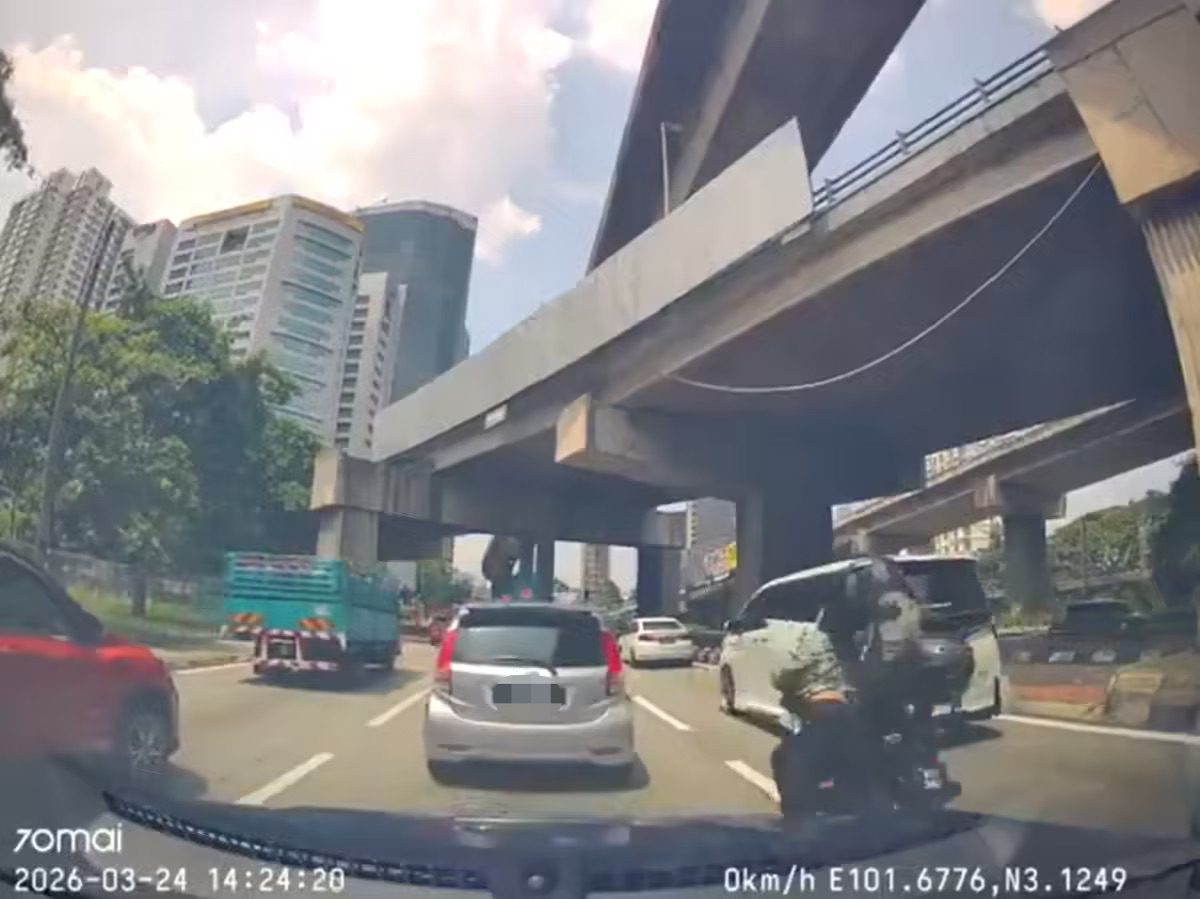 Woman distracted by phone accident (3)