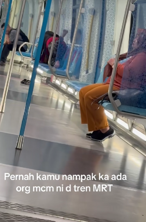 woman inside the mrt station
